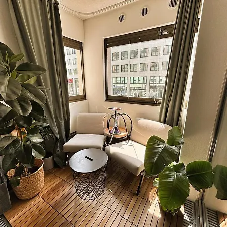 Apartman 3 Rooms, 9 Min To Centre By Feet *